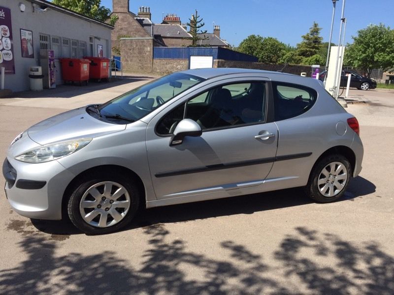 Peugeot Peugeot