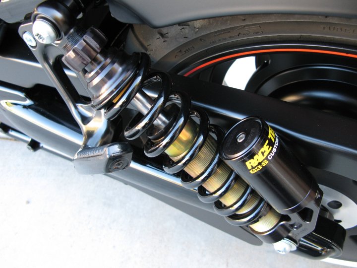 Race Tech's Motorcycle Suspension Bible sagin car manuals