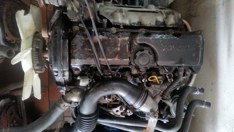 Toyota L 2L engine workshop manual USED - sagin workshop car manuals